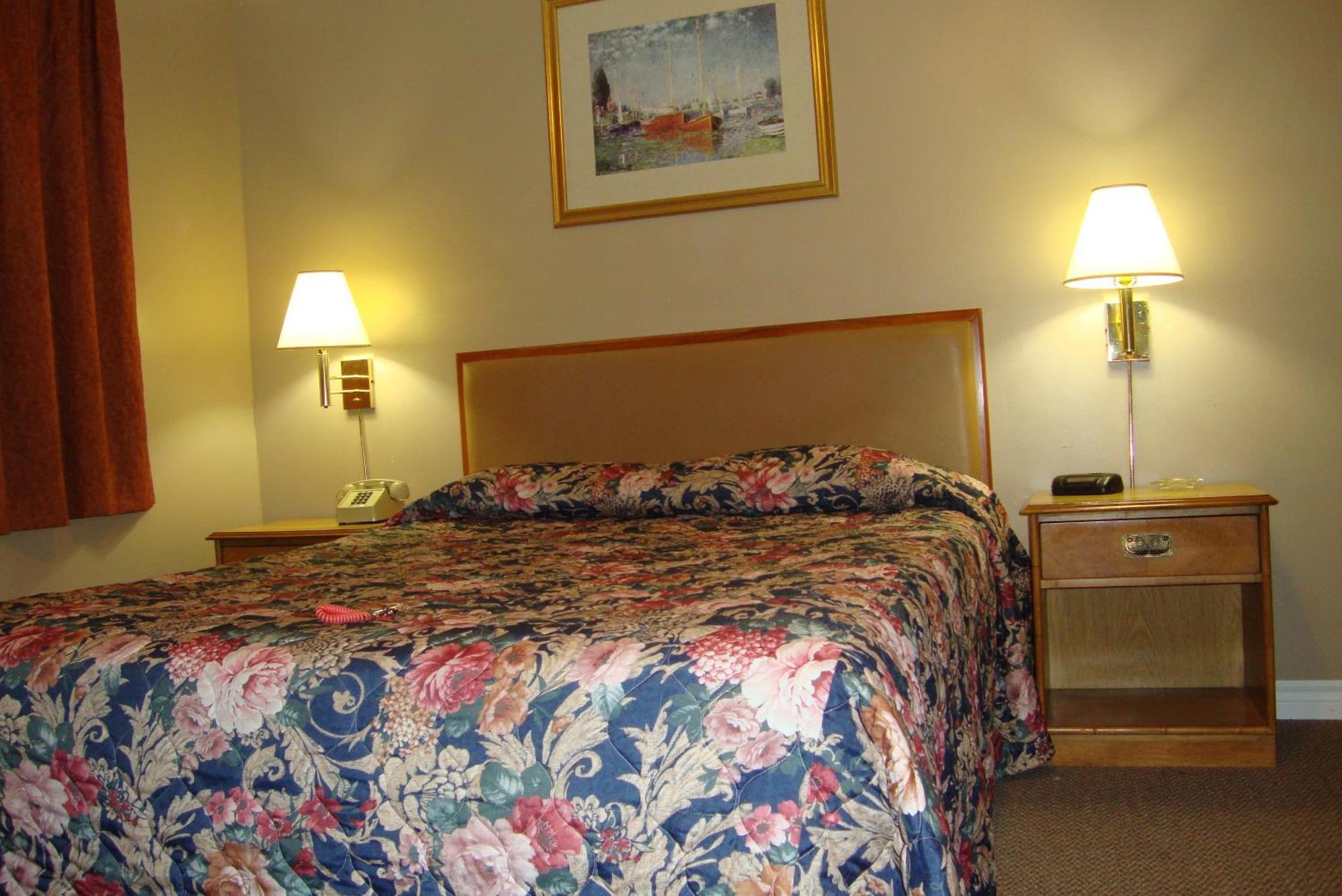 Royal Napanee Inn Greater Napanee Zewnętrze zdjęcie